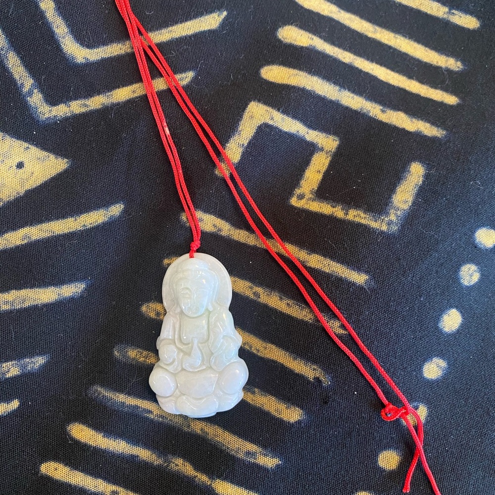 Vintage BNWOB Authentic Jade Red thread prayer necklace Stunning